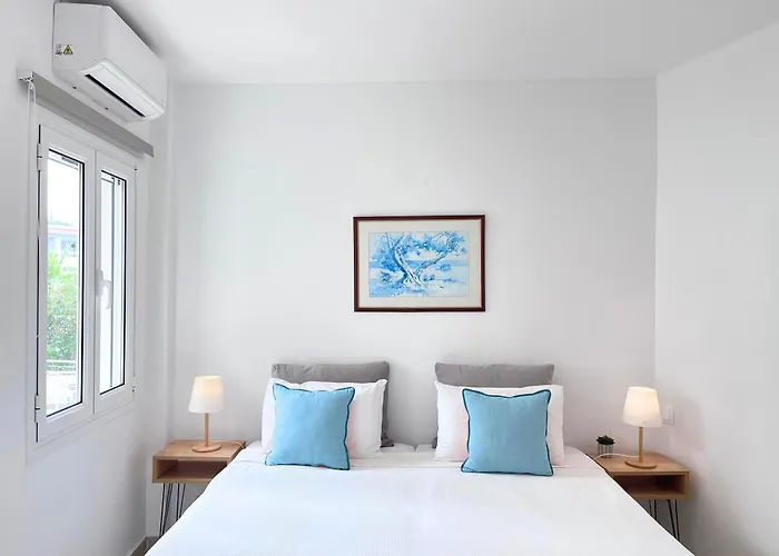 Nisea Apartments