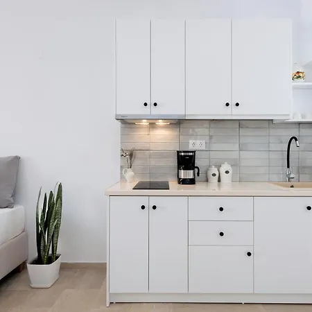 Nisea Apartments Ipsos Room photo