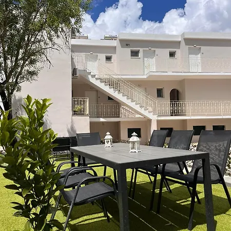 Nisea Apartments Ipsos Exterior photo