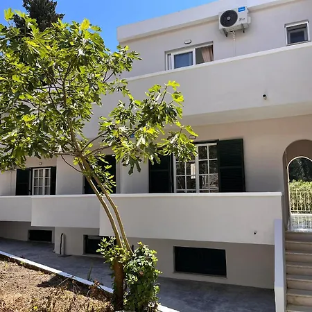 Nisea Apartments Ipsos Exterior photo